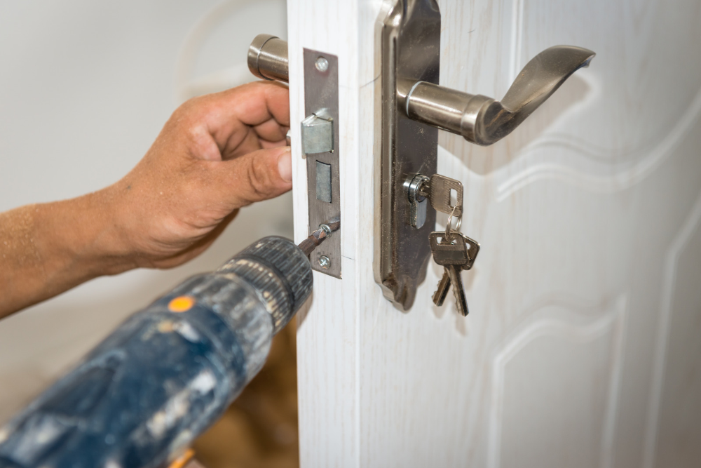 emergency door repair dubai
